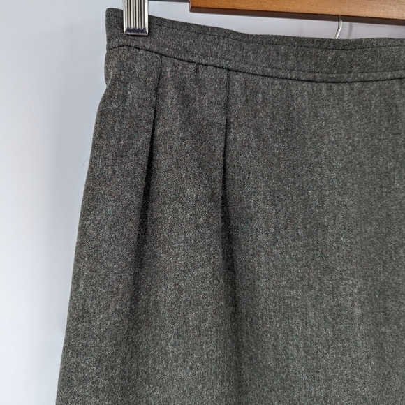 SAINT LAURENT Rive Gauche Wool Aline Skirt - Picture 2 of 5